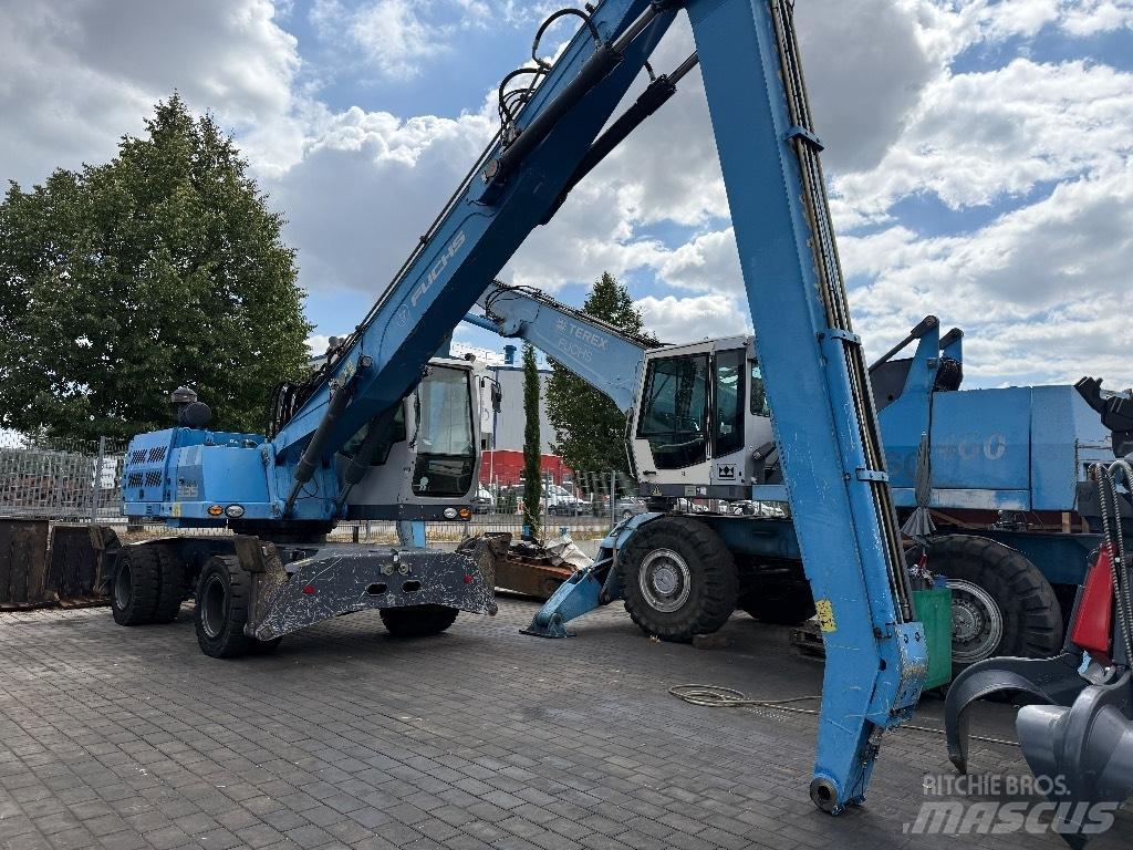 Fuchs MHL 335 E Gravemaskiner for avfallshåndtering