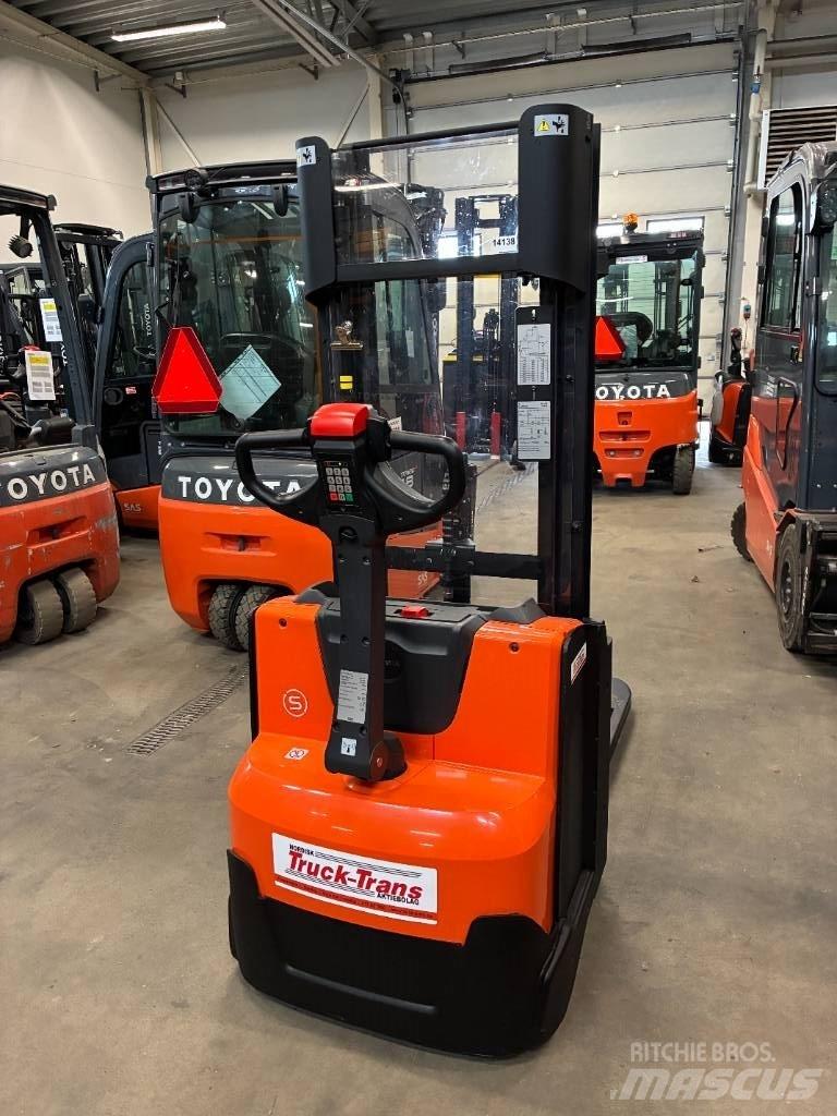 Toyota SWE120L Ledestablere