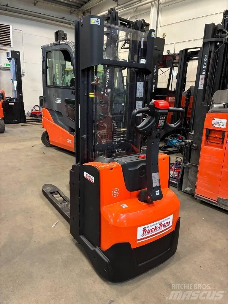 Toyota SWE120L Ledestablere