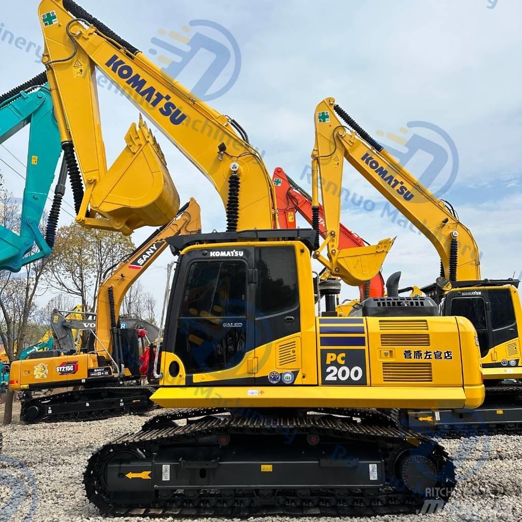 Komatsu PC200-8 Beltegraver