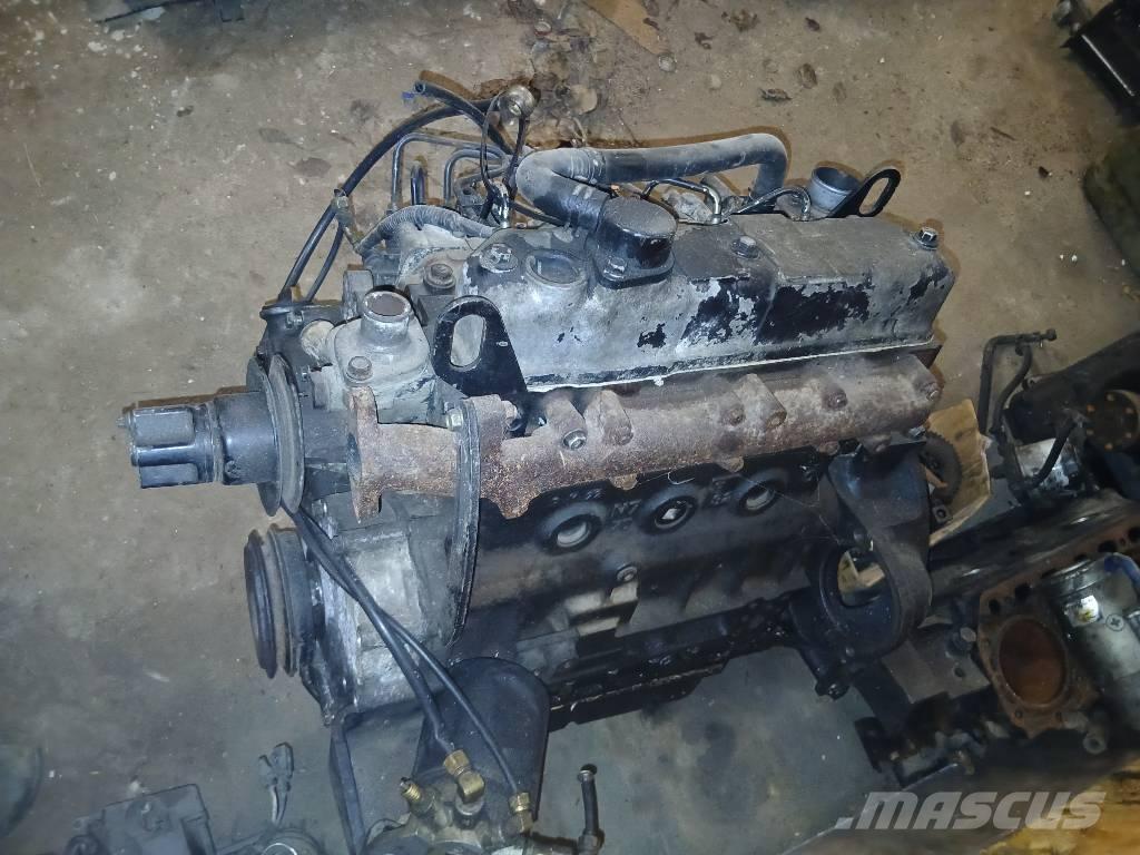 Yanmar 4TNE82 Motorer