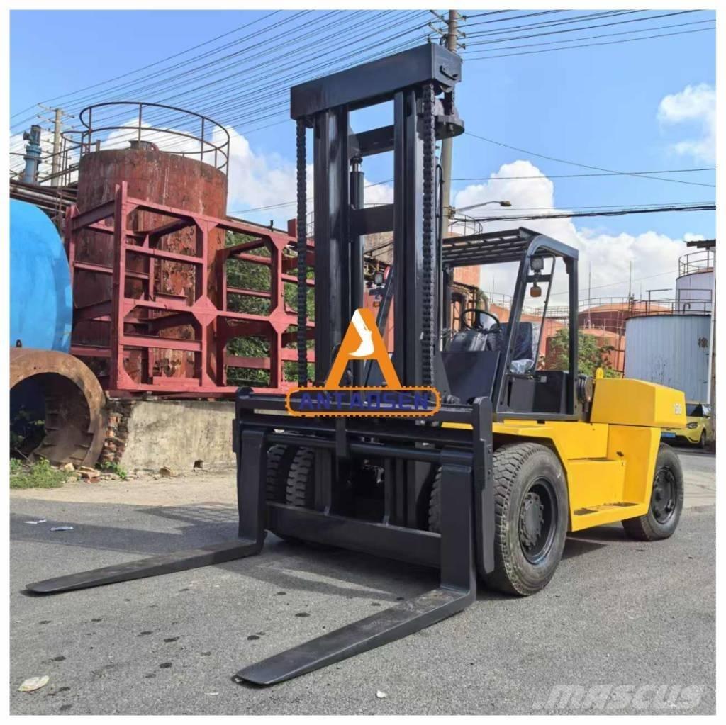 Komatsu FD150-7 Diesel Trucker