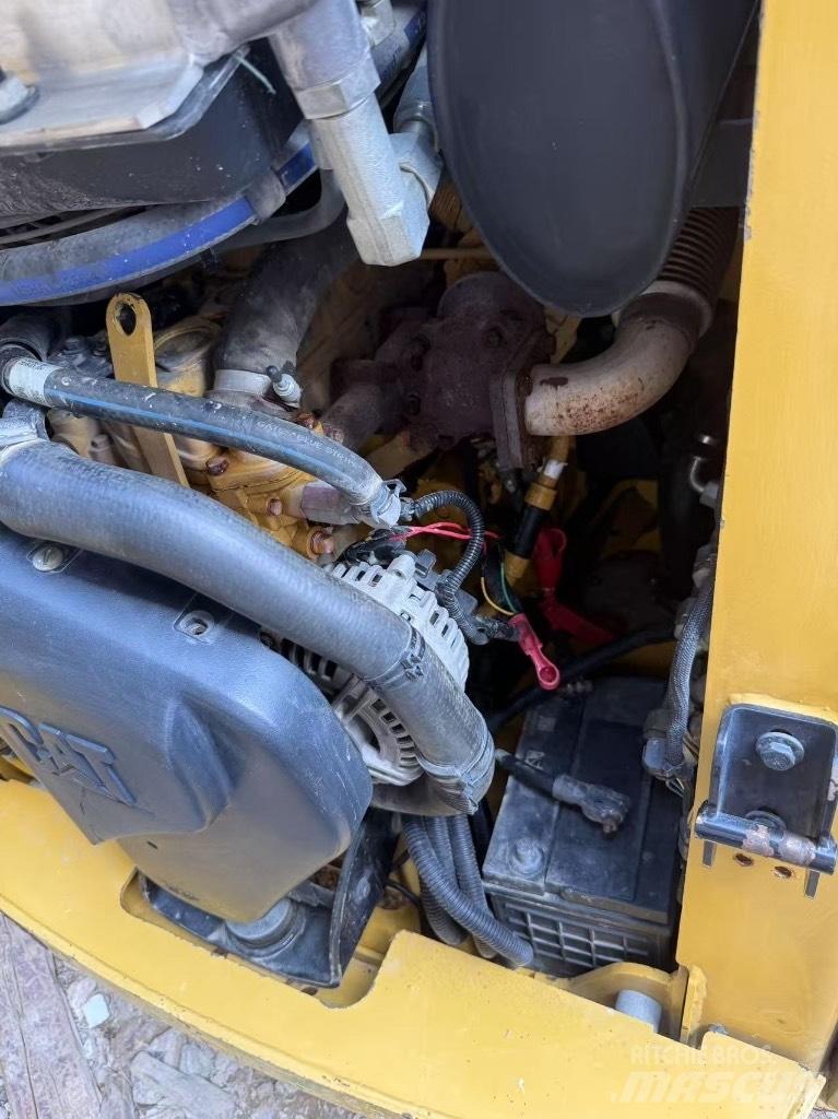 CAT 226 B 3 Kompaktlastere