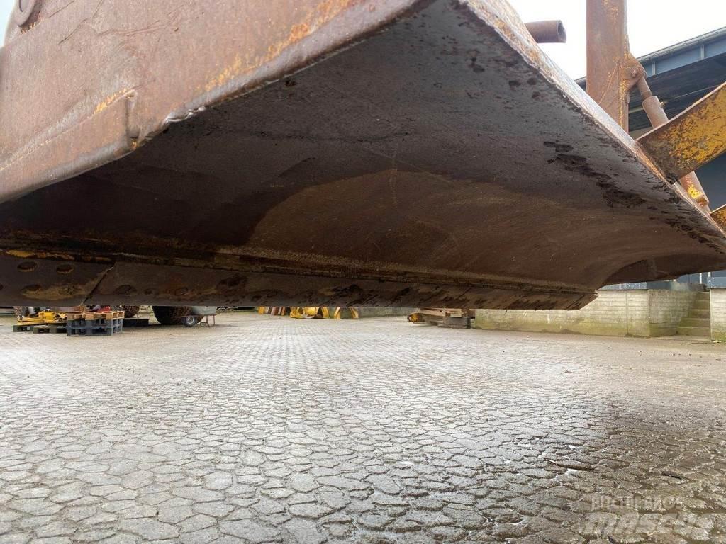 CAT D65 PX Kniver