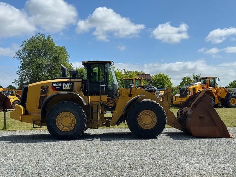 CAT 982 M Hjullastere