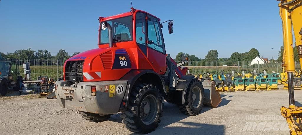 Komatsu WA 90 Hjullastere
