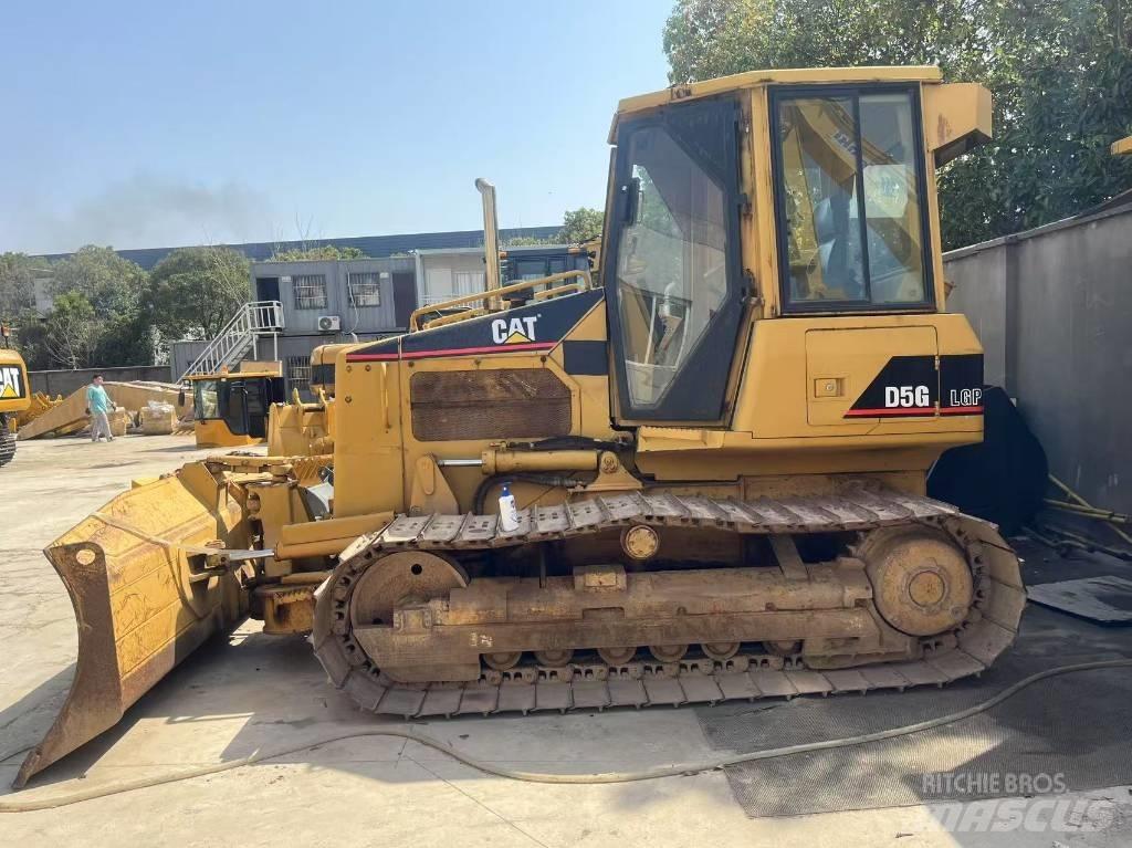CAT D 5 G LGP Dozere Beltegående