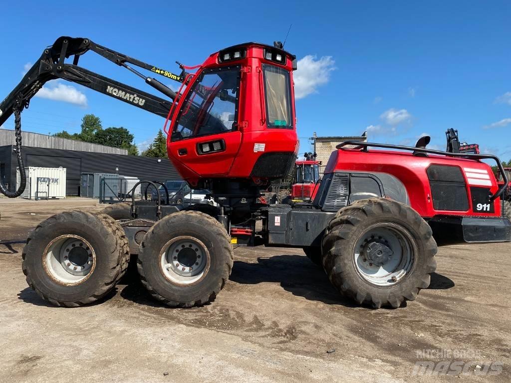 Komatsu 911 Hogstmaskiner