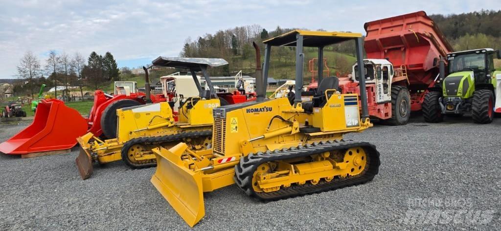Komatsu D 21 P-8 Dozere Beltegående