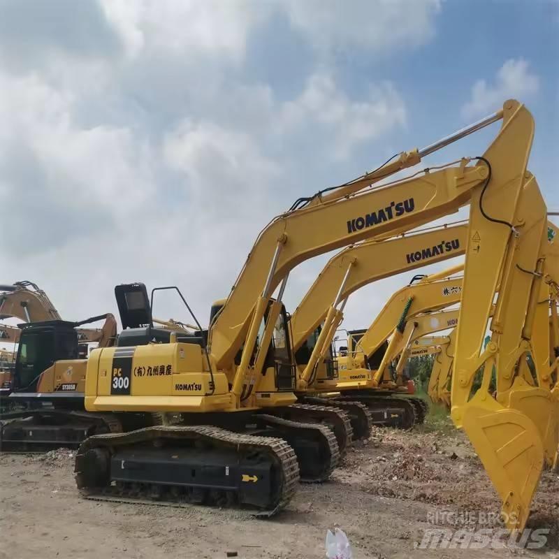 Komatsu PC 300 Beltegraver