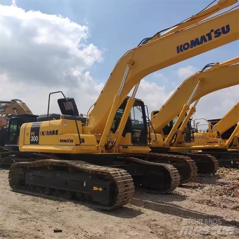 Komatsu PC 300 Beltegraver