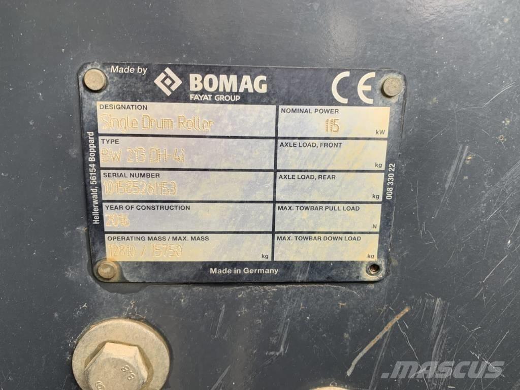 Bomag BW 213 D H-4 i Hjullaster til komprimering