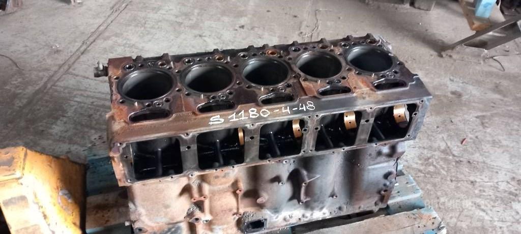 Scania P 360.  2251976 Motorer