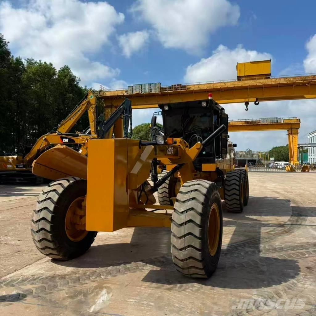 CAT 120 G Veihøvler