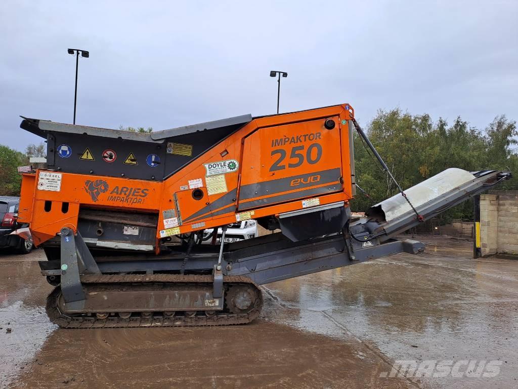 Arjes Impaktor 250 Mobile knuseverk