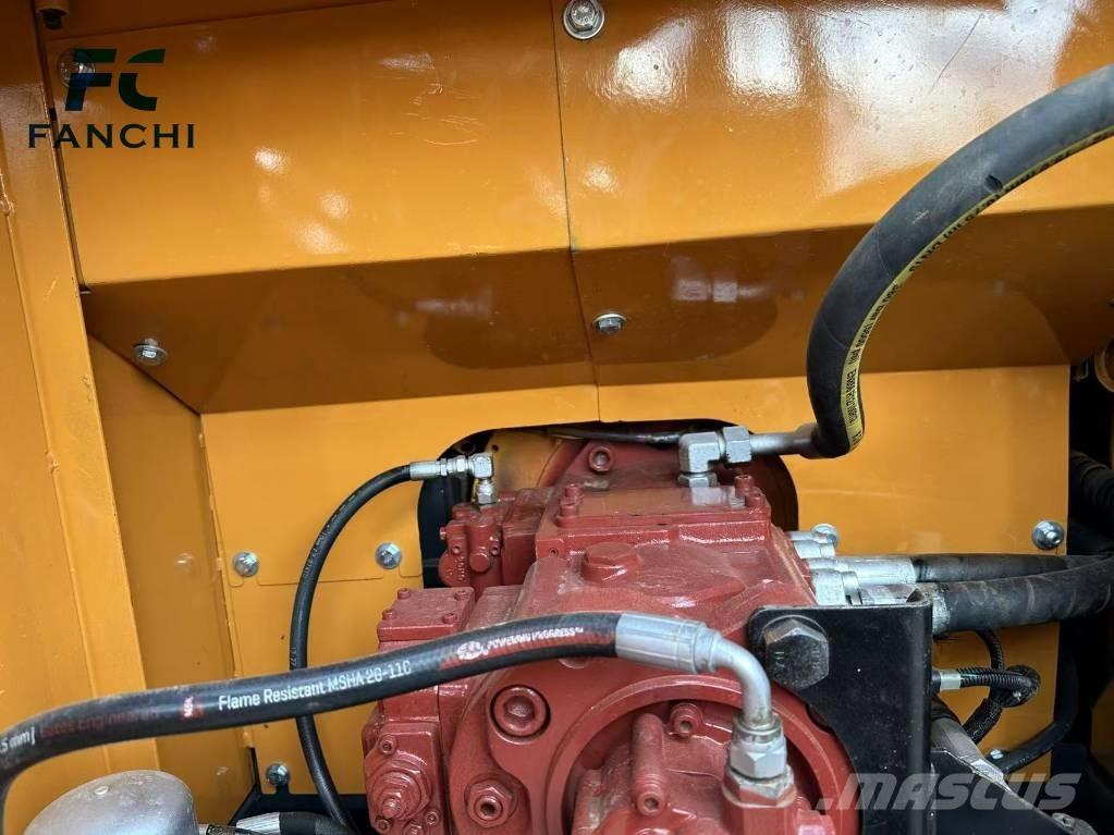 Hyundai 220LC-9S Beltegraver