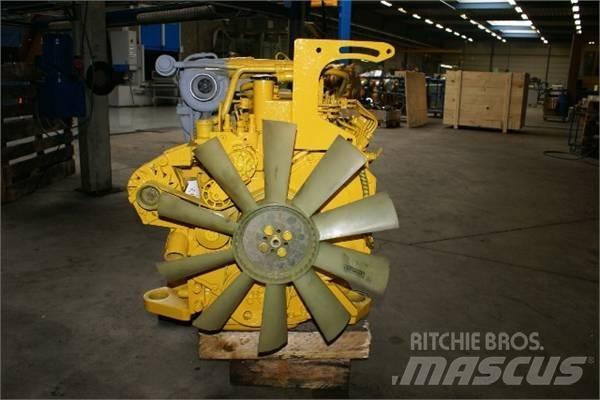 Komatsu SA4D102E Motorer