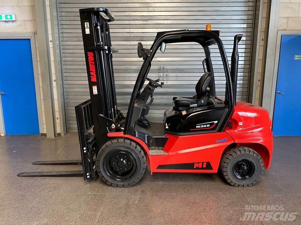 Manitou MI 30 D Diesel Trucker