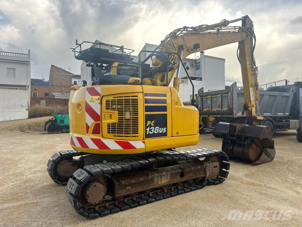 Komatsu PC 138 Beltegraver