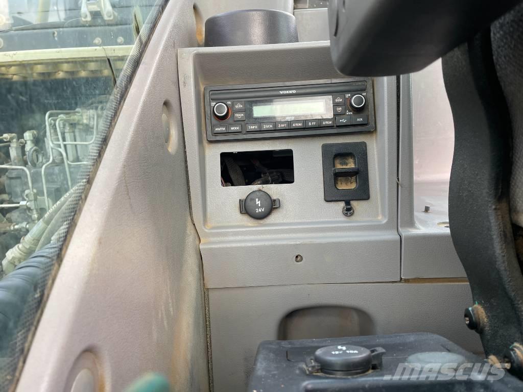 Volvo EC 140 EL Beltegraver