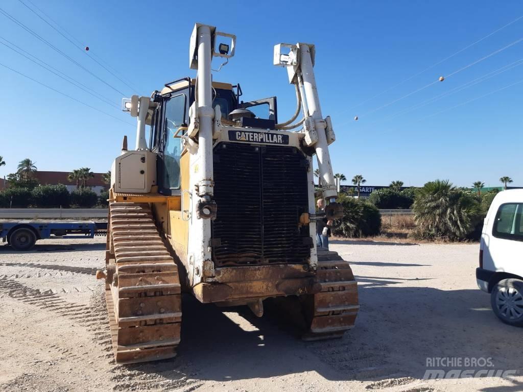 CAT D 7 R II Dozere Beltegående