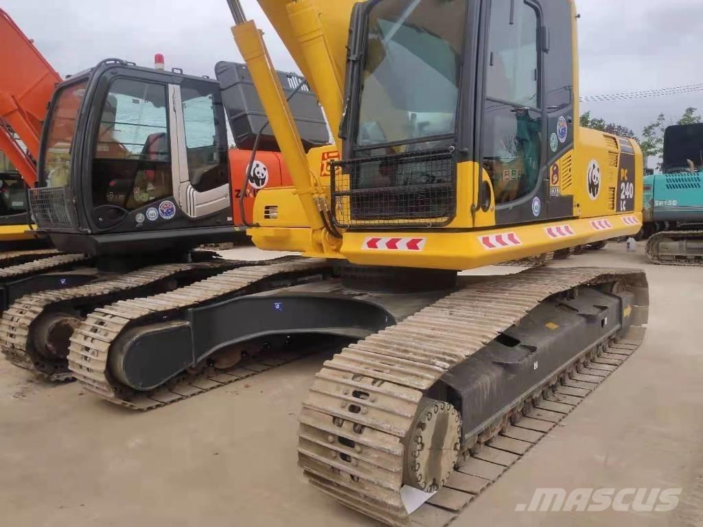 Komatsu PC 240 Beltegraver