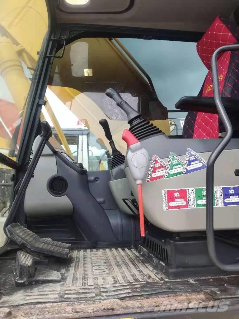 Komatsu PC 240 Beltegraver