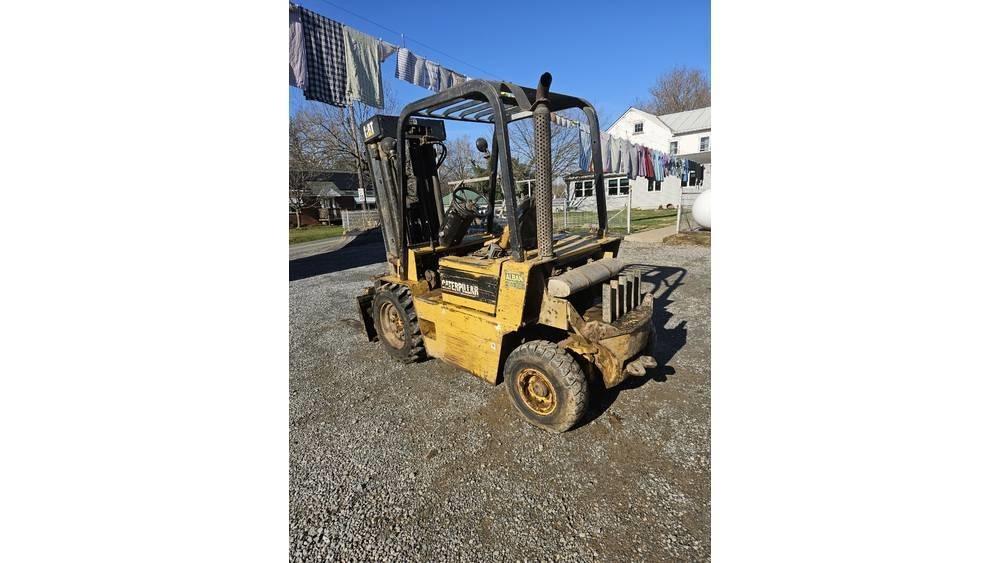 CAT V 40 E Gaffeltrucker - Annet