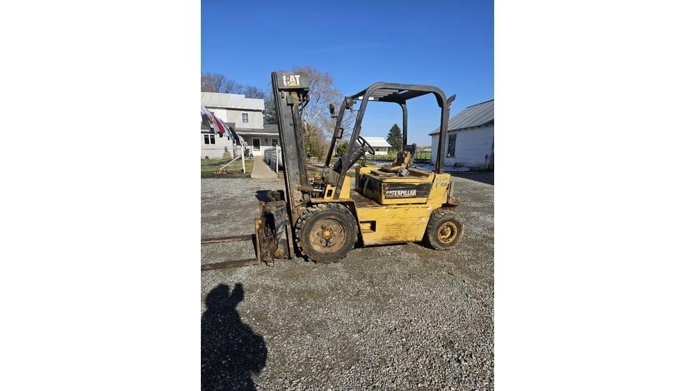 CAT V 40 E Gaffeltrucker - Annet