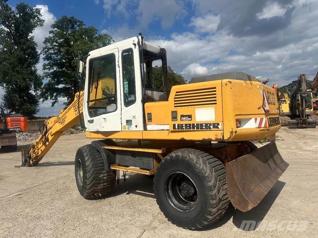 Liebherr A900 Hjulgravere