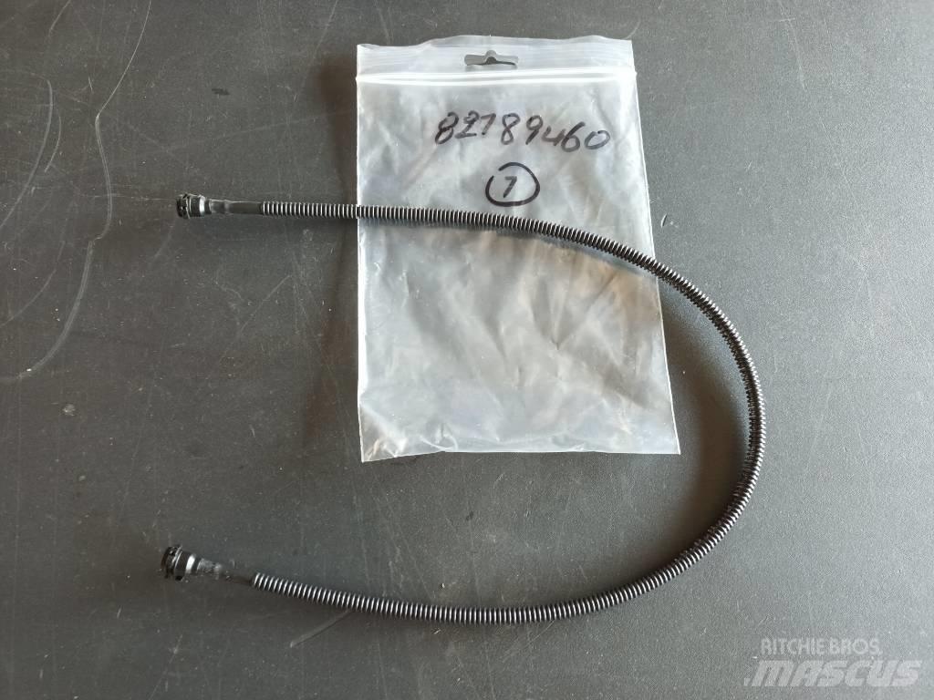 Volvo HOSE 82189460 Transport - Annet