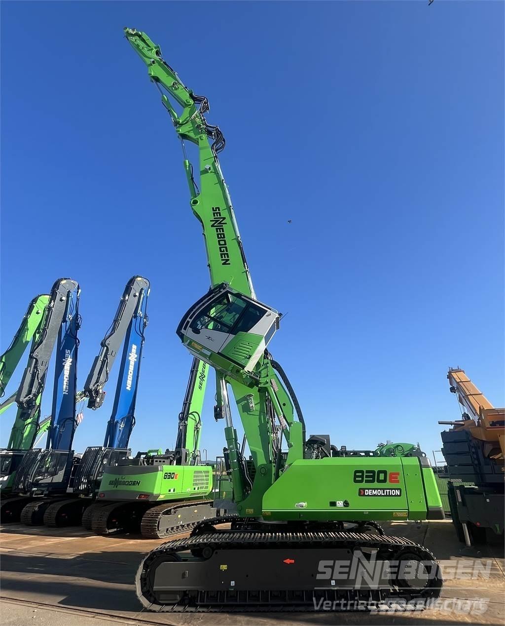 Sennebogen 830 R Gravemaskiner for riving