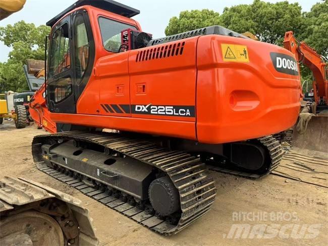 Doosan DX 225 LC Beltegraver