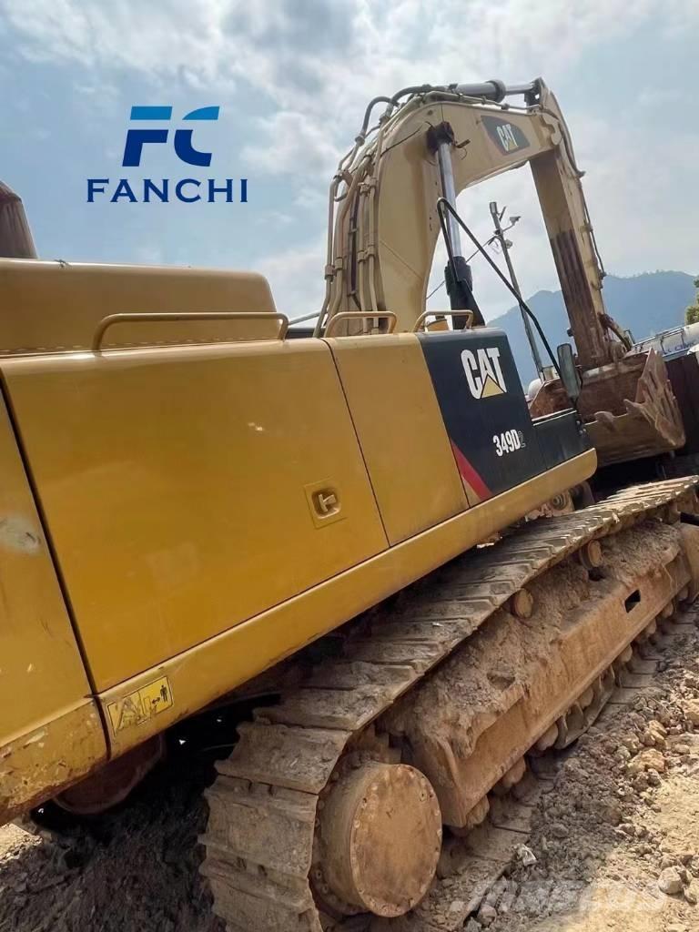 CAT 349 D 2 L Beltegraver