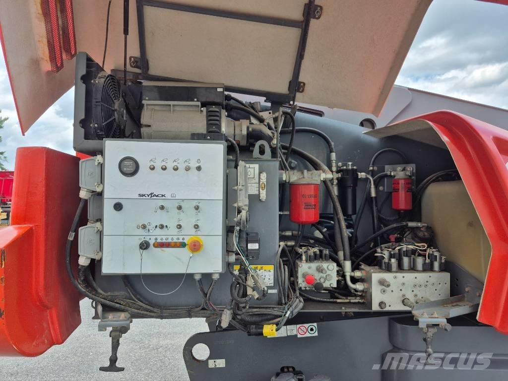 SkyJack SJ 66 T Leddede bomlifter