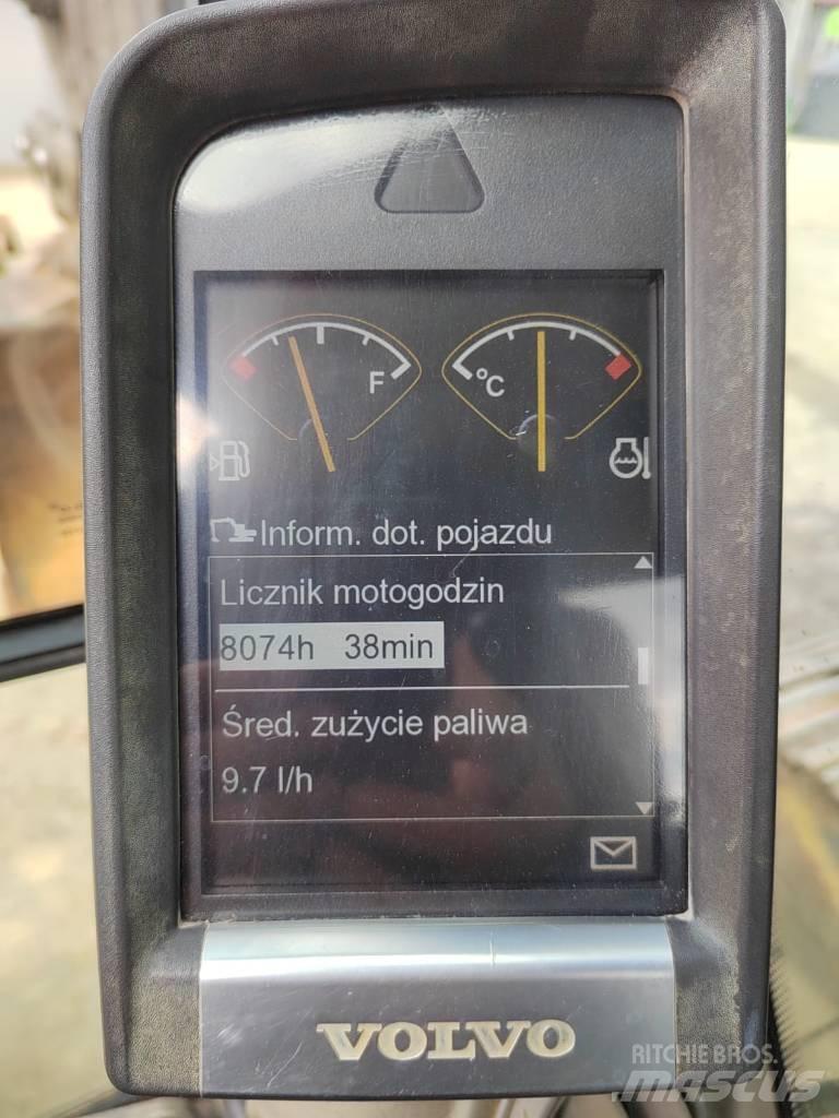 Volvo EC 180 DL Beltegraver