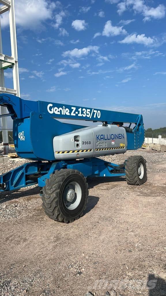 Genie Z 135/70 RT Leddede bomlifter