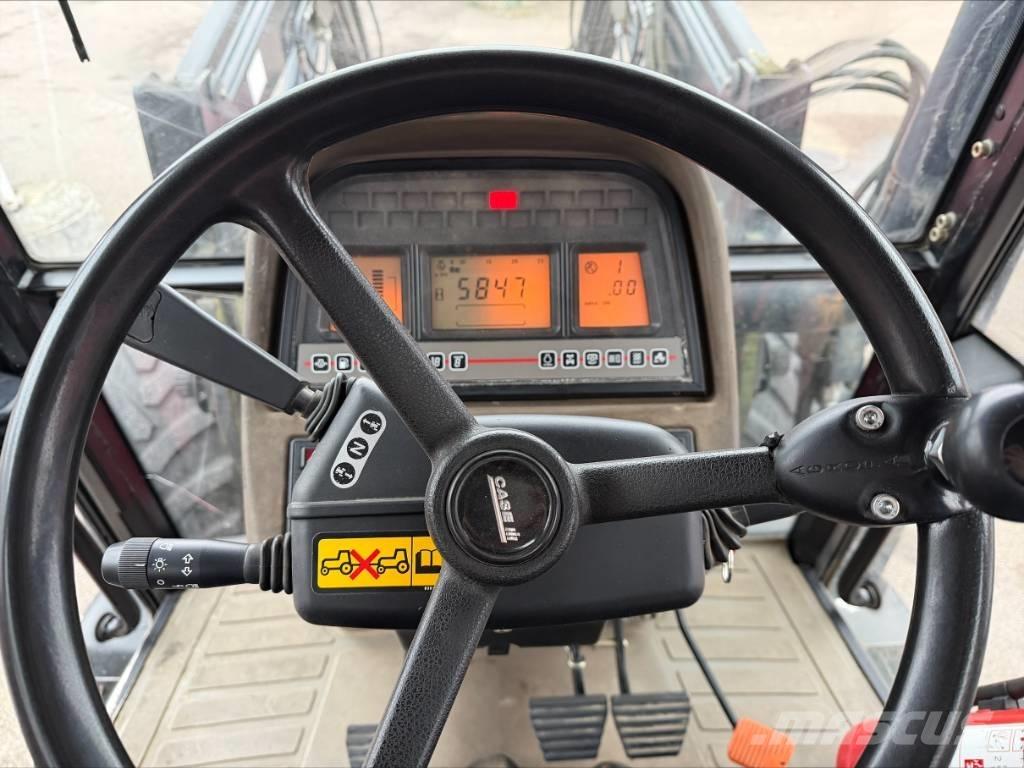 Case IH MXM 120 Traktorer