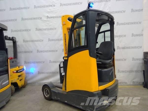 Jungheinrich ETV C16 Skyvemasttruck