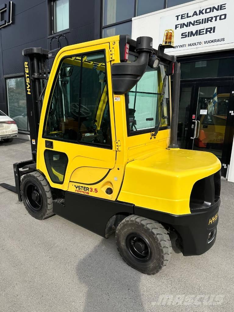 Hyster H 35 FT Diesel Trucker