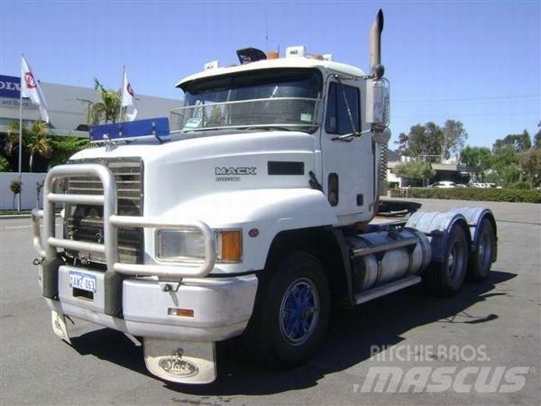 Mack Fleetliner Trekkvogner