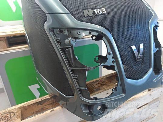 Valtra N 163 hood Førerhus og Interiør
