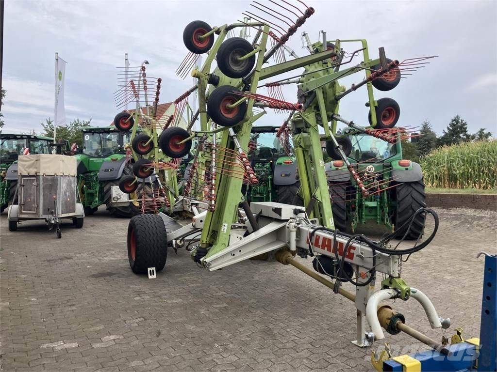 CLAAS Liner 3000 Svanser