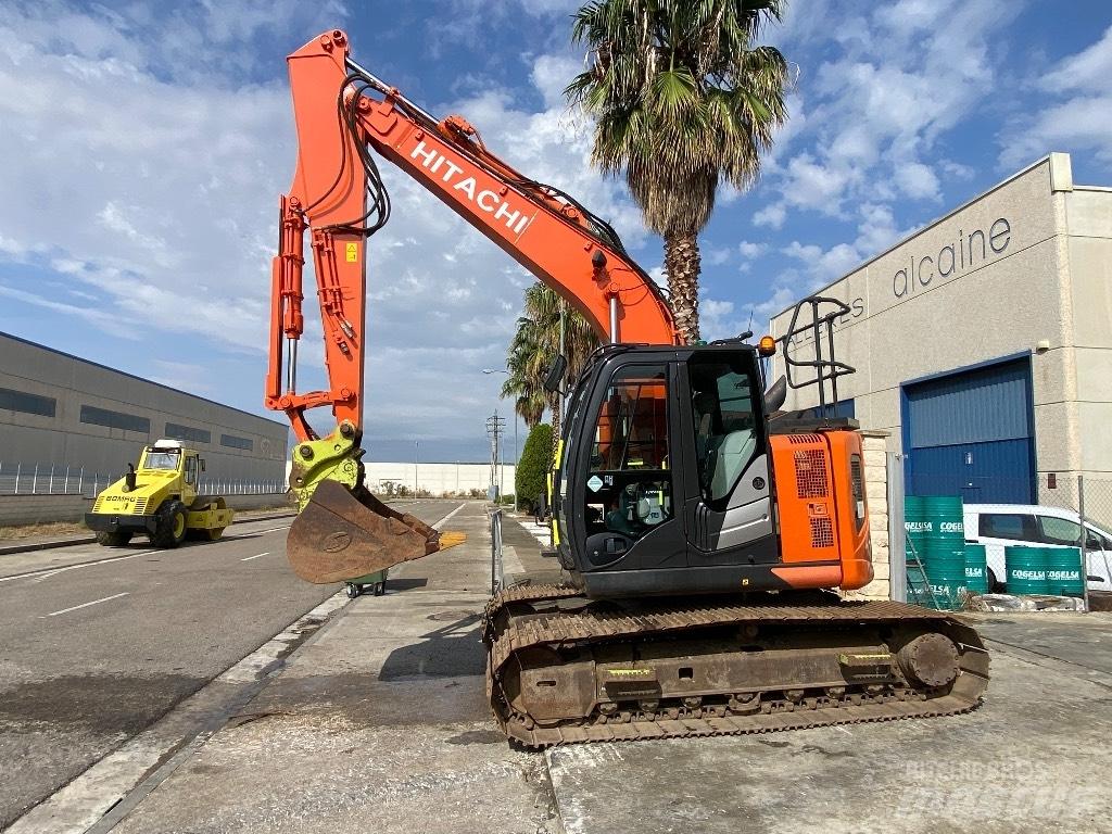 Hitachi ZX 135 US-6 Beltegraver
