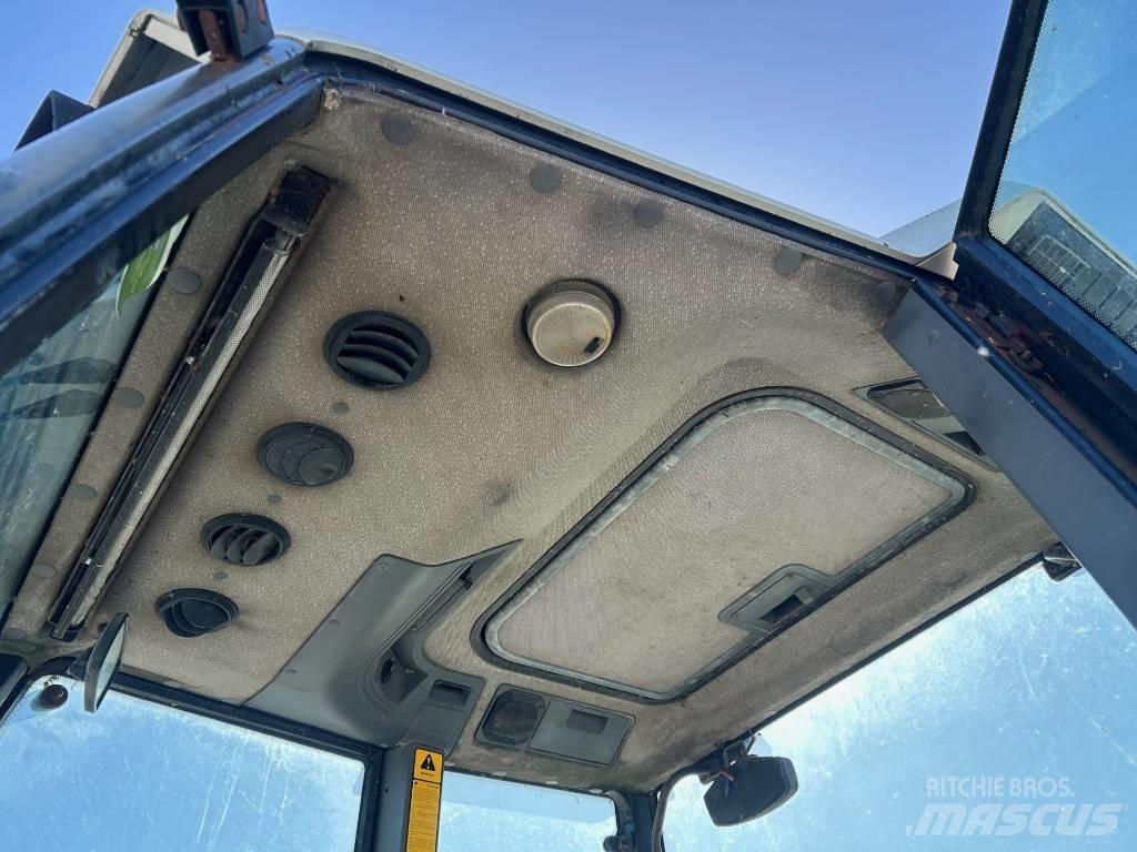 New Holland 7740 Traktorer
