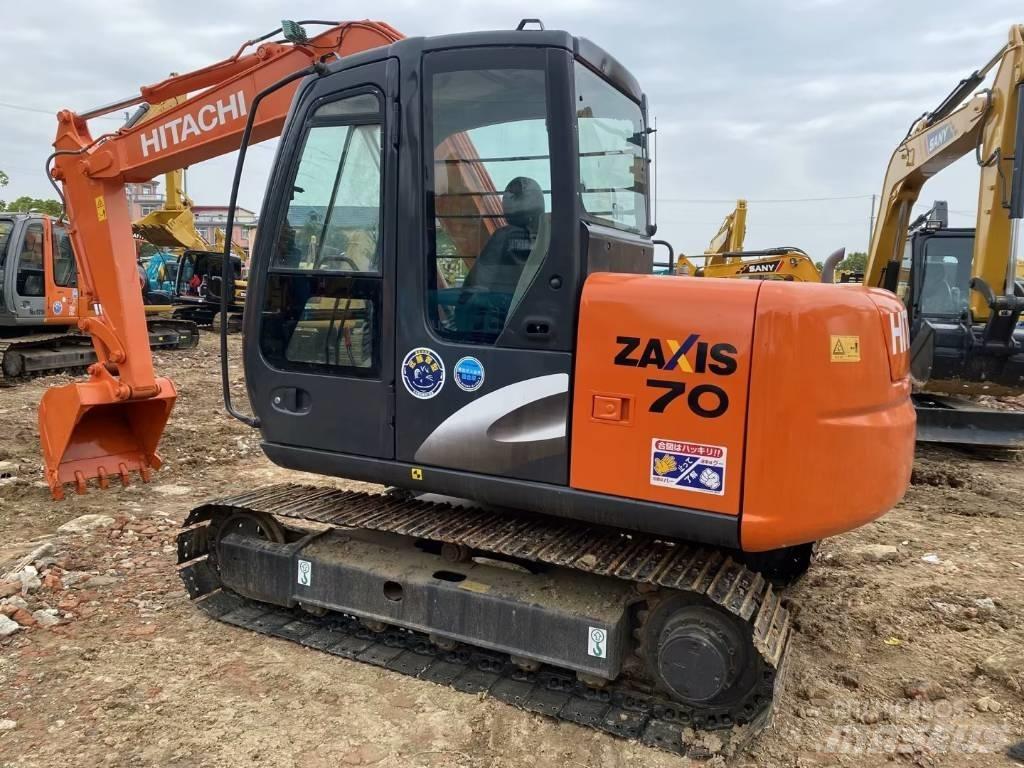 Hitachi ZX 70 Beltegraver