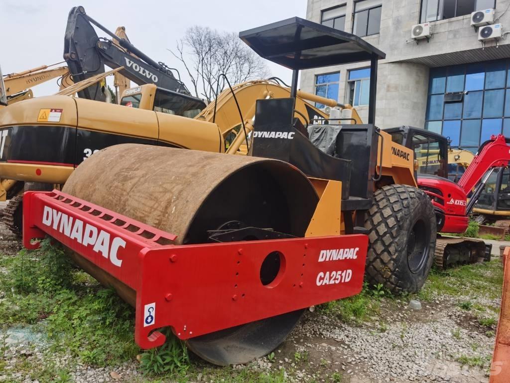 Dynapac CA 251 D Valsetog