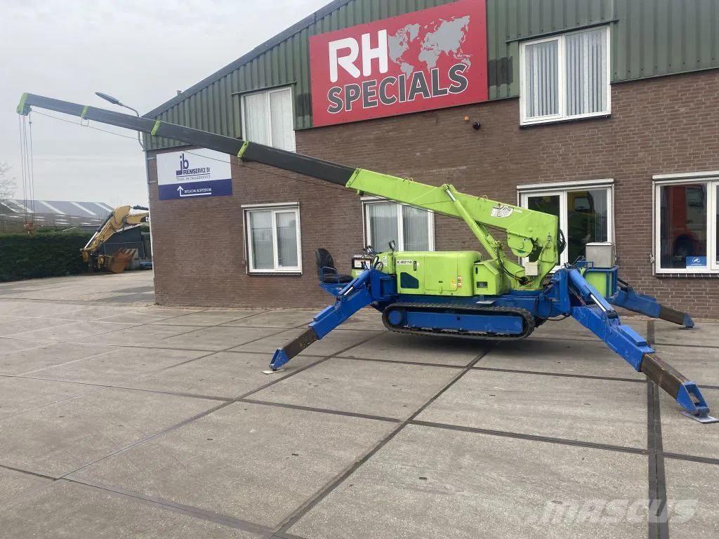 Maeda MC-305C Beltegående Kran