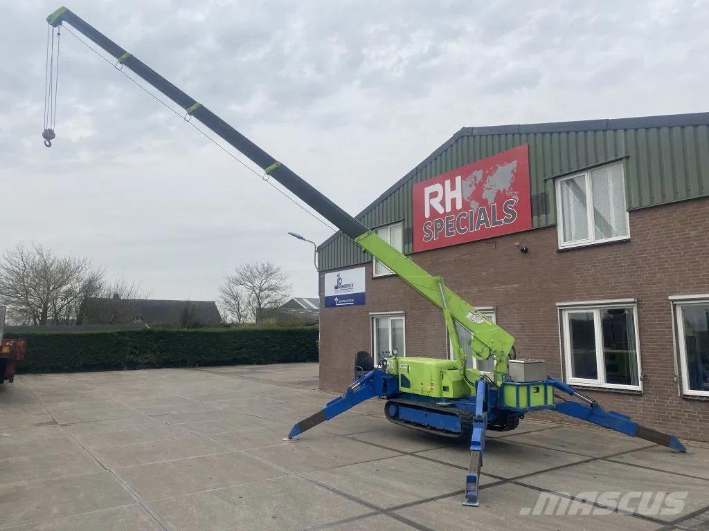 Maeda MC-305C Beltegående Kran