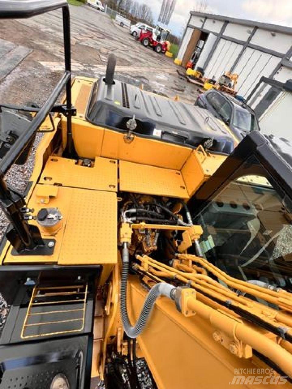 CAT 318EL + HS21 Beltegraver